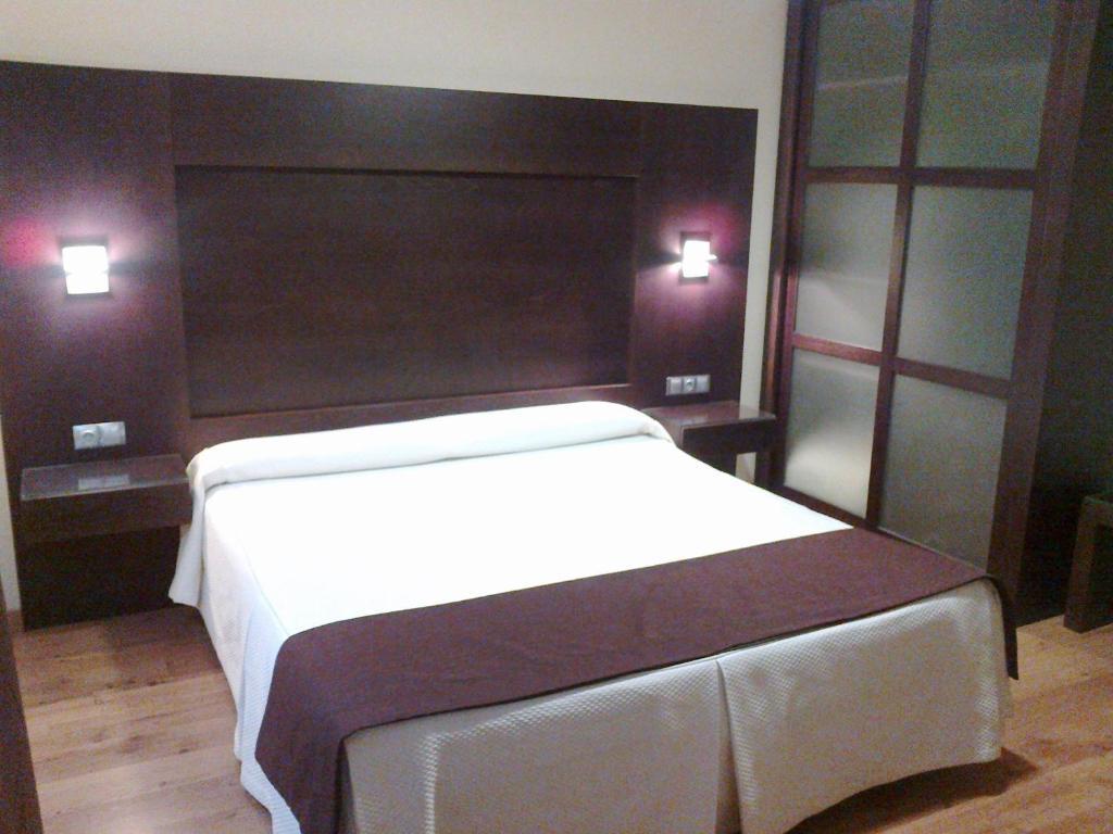 Hotel Anabel Baza Zewnętrze zdjęcie